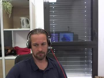 Moi9876543210 Chaturbate stream image from June 26, 2025