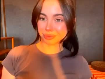 Sheenahanks Chaturbate stream image from June 26, 2025