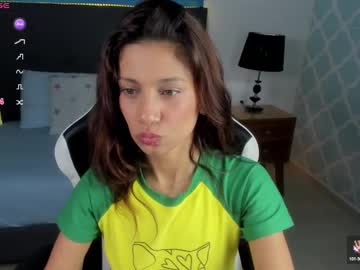 Cora22_ Chaturbate stream image from June 26, 2025