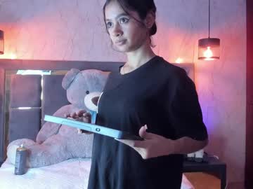 Doll_Geral_ Chaturbate stream image from June 26, 2025
