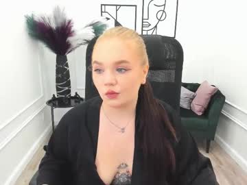 Emmywatsent Chaturbate stream image from June 26, 2025