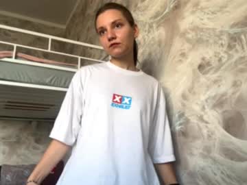 Foxie_Flare_Twinkle_Yay Chaturbate stream image from June 26, 2025