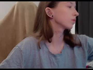 Fran_Bow Chaturbate stream image from June 26, 2025