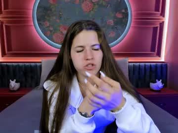 Mialellani Chaturbate stream image from June 26, 2025