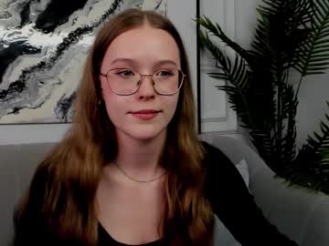Mandymilson Chaturbate stream image from June 26, 2025