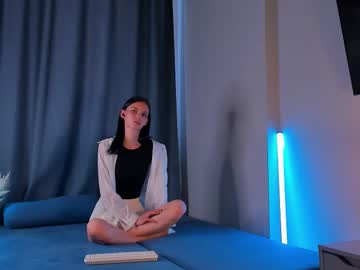 Unusual_Love Chaturbate stream image from June 26, 2025