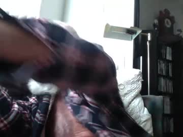 Beardbushy Chaturbate stream image from June 26, 2025