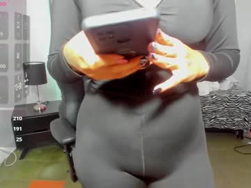 Luna_Girlss9 Chaturbate stream image from June 26, 2025