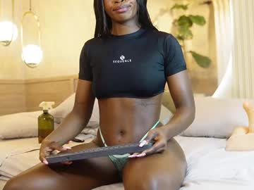 Sienaross Chaturbate stream image from June 26, 2025