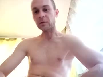 Michuxxart Chaturbate stream image from June 26, 2025