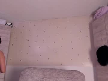 Adorabolt Chaturbate stream image from June 26, 2025