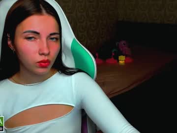 Ariameow555 Chaturbate stream image from June 26, 2025