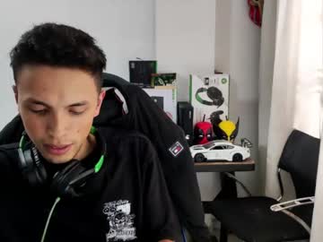 Ferchw Chaturbate stream image from June 26, 2025