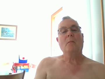 Lawnboy62 Chaturbate stream image from June 26, 2025