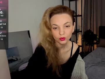 Sassysue_ Chaturbate stream image from June 26, 2025