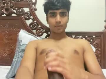 Summiter Chaturbate stream image from June 26, 2025