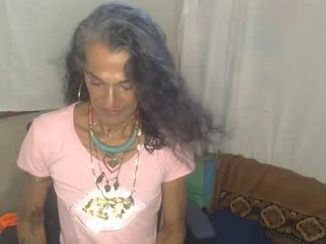 Julieth_Wolf Chaturbate stream image from June 26, 2025