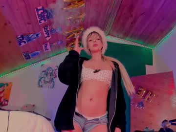 Kyliekandy Chaturbate stream image from June 26, 2025