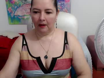 Leonela_69 Chaturbate stream image from June 26, 2025