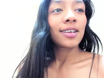 Vinaly_Y Chaturbate stream image from June 26, 2025