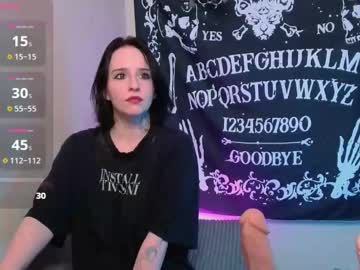 Witchmooon Chaturbate stream image from June 26, 2025