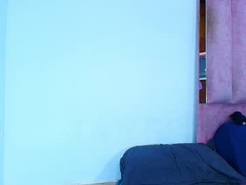 Annie_Berlin Chaturbate stream image from June 27, 2025