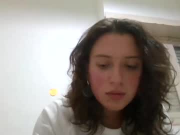 Trippy_Flower Chaturbate stream image from June 27, 2025
