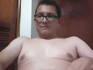Andresfloga Chaturbate stream image from June 27, 2025