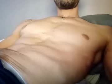 Dabeibe Chaturbate stream image from June 27, 2025
