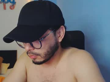 Liamcastro28 Chaturbate stream image from June 27, 2025