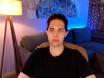 Posh_Kira Chaturbate stream image from June 27, 2025