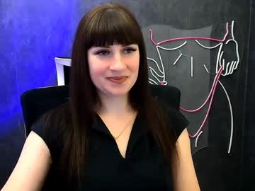 Karolina_Mia Chaturbate stream image from June 27, 2025