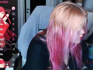 Mo_Atsui Chaturbate stream image from June 27, 2025