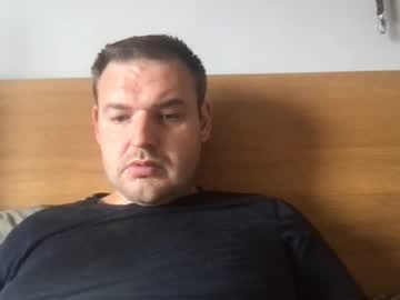 Eliot26 Chaturbate stream image from June 27, 2025