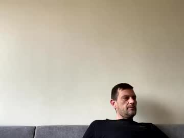 Defloy Chaturbate stream image from June 27, 2025