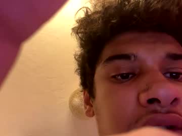 Fincheybaby Chaturbate stream image from June 27, 2025