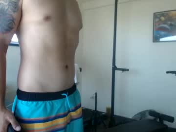 Luckyloveee Chaturbate stream image from June 27, 2025