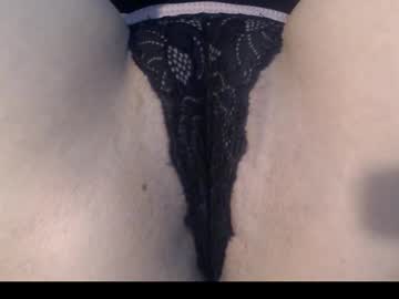 Rebeca182803 Chaturbate stream image from June 27, 2025