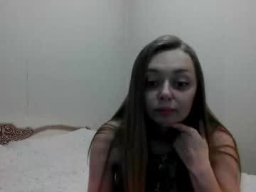 Mysticglimmer Chaturbate stream image from June 27, 2025