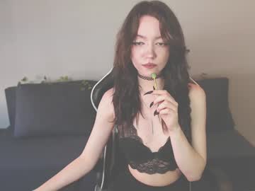 Marcellakaii Chaturbate stream image from June 27, 2025