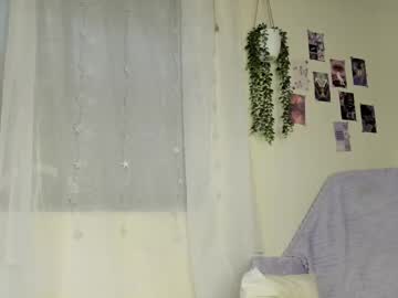 Alice_Guzman1 Chaturbate stream image from June 27, 2025