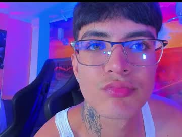Iam_Light Chaturbate stream image from June 27, 2025