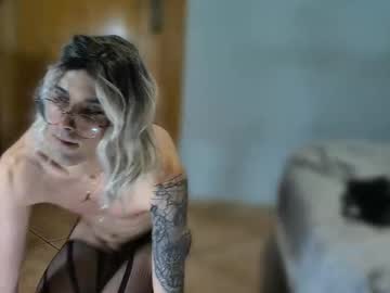 Mimiwhitesissy Chaturbate stream image from June 27, 2025