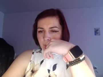 Valkirialitra Chaturbate stream image from June 27, 2025