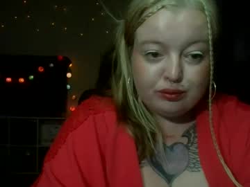 Velvettaura Chaturbate stream image from June 27, 2025