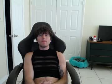 Yougotmoxie Chaturbate stream image from June 27, 2025