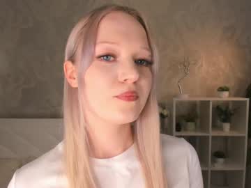 Darlinedaffin Chaturbate stream image from June 27, 2025
