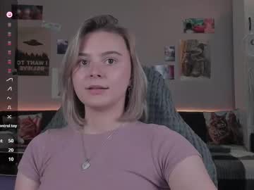 My_Fav_Girl Chaturbate stream image from June 27, 2025
