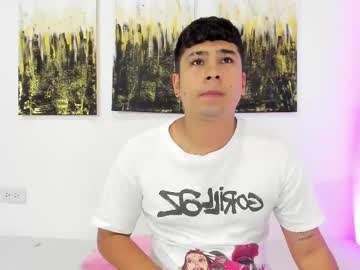 Andyff_ Chaturbate stream image from June 27, 2025