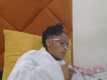 Sugarpoppy25 Chaturbate stream image from June 27, 2025